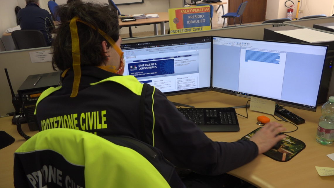 DIDATTICA A DISTANZA – DAD: PROTEZIONE CIVILE HA CONSEGNATO A DOMICILIO I PRIMI DISPOSITIVI INFORMATICI