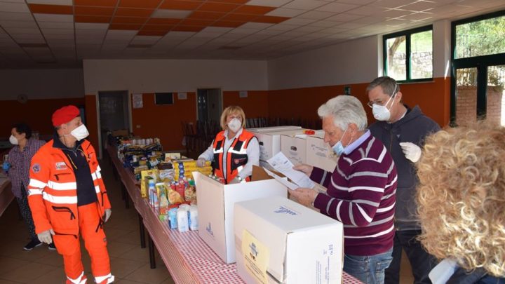 #ILVOLONTARIATO NON SI FERMA  L’ENTE PALIO DEI COLOMBI DI AMELIA CONSEGNA 70 PACCHI DI ALIMENTI PER LE FAMIGLIE IN DIFFICOLTÀ