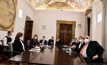 IMPRESE E LAVORATORI, GIUNTA VARA FASE UNO DELLE MISURE DI SOSTEGNO: 38,5 MILIONI DI RISORSE INTERAMENTE PROVENIENTI DAL BILANCIO REGIONALE
