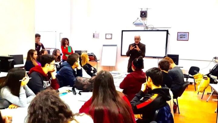 PREMIATI GLI STUDENTI  DELLA XV EDIZIONE DEL CORSO PROPEDEUTICO DI GIORNALISMO WALTER TOBAGI
