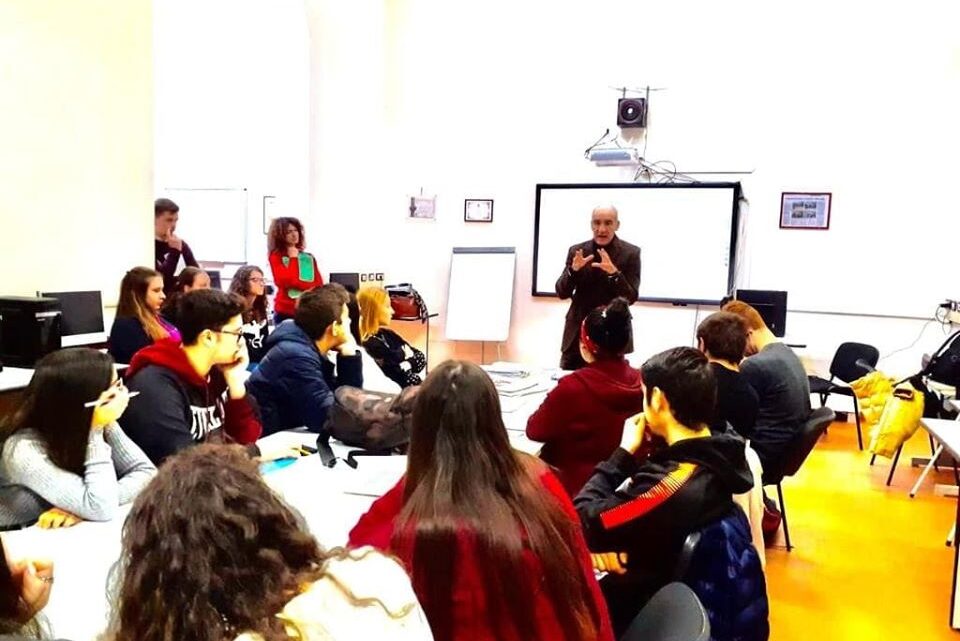 PREMIATI GLI STUDENTI  DELLA XV EDIZIONE DEL CORSO PROPEDEUTICO DI GIORNALISMO WALTER TOBAGI