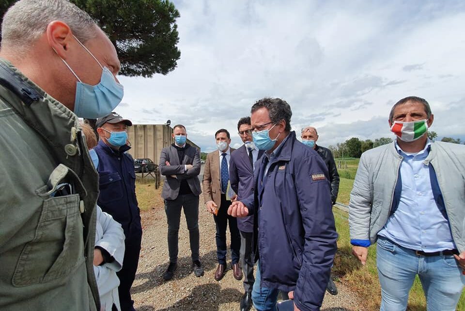 L’ASSESSORE REGIONALE MORRONI VISITA IL CENTRO ITTIOGENICO DEL TRASIMENO