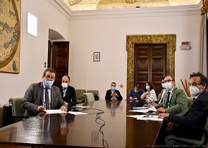 CORONAVIRUS; COLETTO: “IN UMBRIA DATI CONFORTANTI, MA NON ADAGIARCI”. IN PREPARAZIONE ORDINANZA SU OBBLIGATORIETÀ SEGNALAZIONE RIENTRI IN UMBRIA