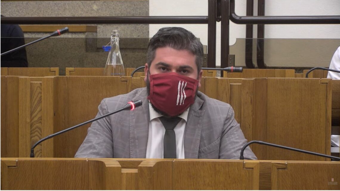 QUESTION TIME “CARENZA IMPIANTISTICA FASI GESTIONE CICLO RIFIUTI” – A DE LUCA (M5S) RISPONDE ASSESSORE MORRONI: “ENTRO 2020 ANALISI NUOVO PIANO DEI RIFIUTI”.