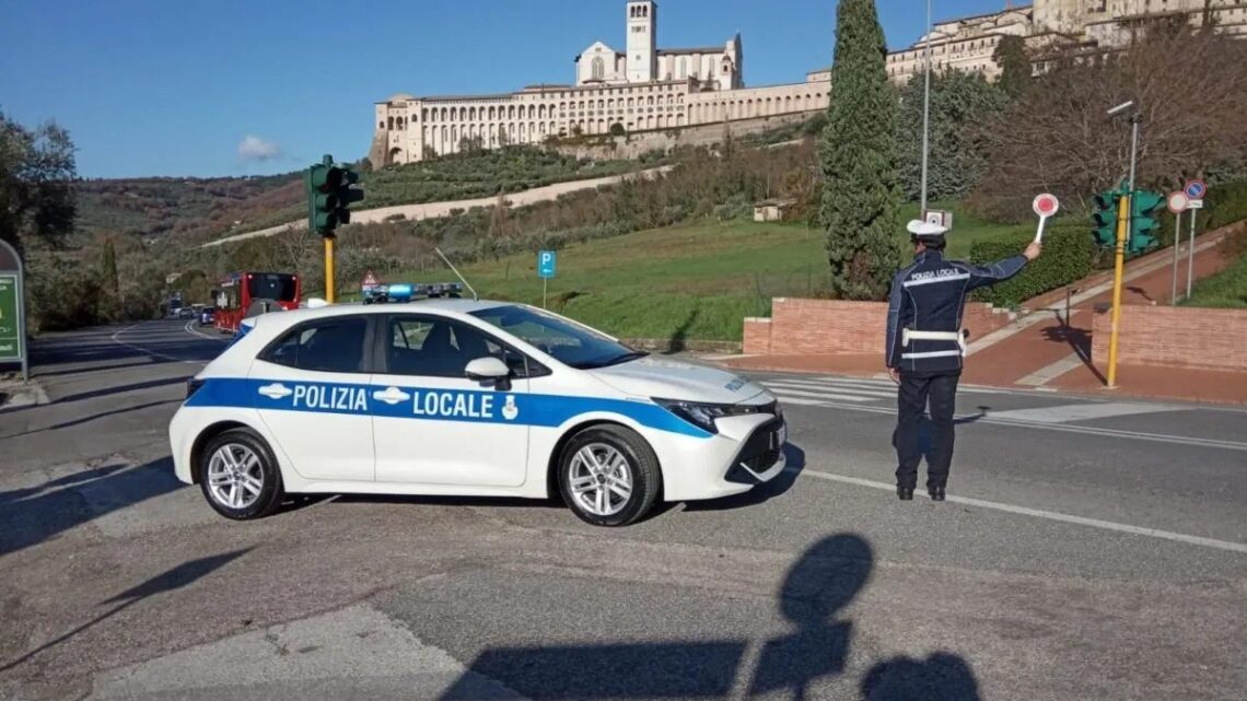 DUE PATTUGLIE COVID  CONTROLLANO IL TERRITORIO