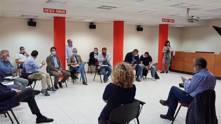 AST: I SINDACATI HANNO INCONTRATO PARLAMENTARI ED EURODEPUTATI