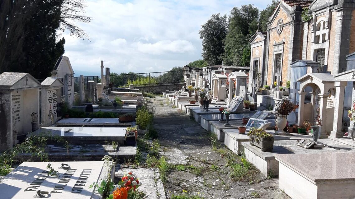AMELIA, RIFATTE LUCI VOTIVE A CIMITERO AMELIA, A LUGLIO VIA A LAVORI A QUELLO DI PORCHIANO DEL MONTE