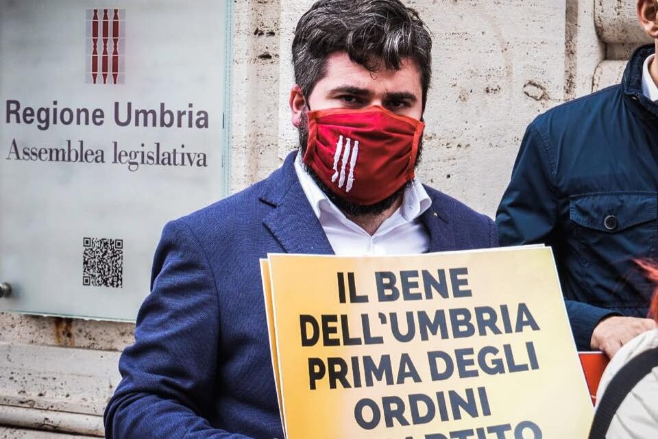 AMBIENTE: “LA REGIONE UMBRIA FORNISCA RISPOSTE SU GLIFOSATO E SOLUZIONI ALTERNATIVE” – NOTA DI DE LUCA (M5S) SUL “RISARCIMENTO DI 11 MILIARDI PAGATO DALLA BAYER”