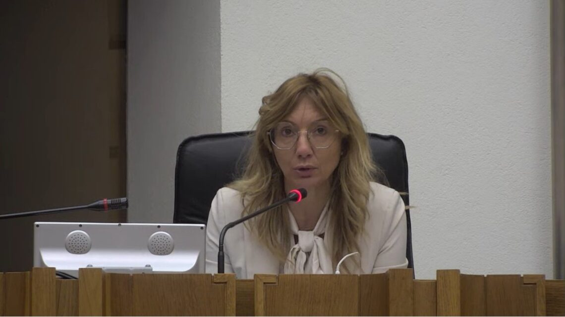 QUESTION TIME: “CENTRO RICERCHE AMBIENTALI DI ARPA A ISOLA POLVESE” – MELONI E BETTARELLI (PD) INTERROGANO, ASSESSORE MORRONI: “OTTIMIZZARE COSTI, IN INVERNO ATTIVITÀ DIFFUSE SU COMUNI LACUSTRI”