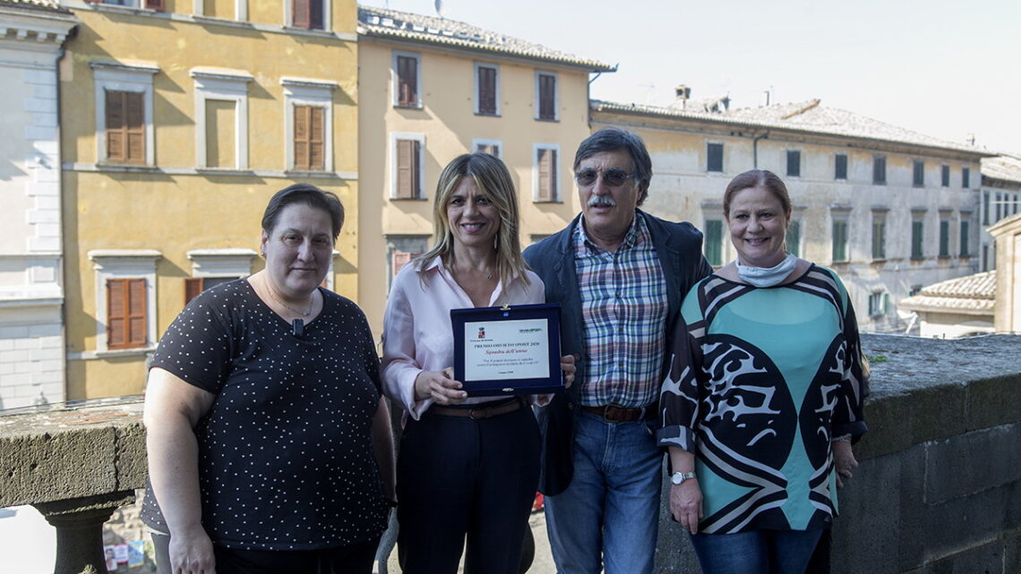 L’11^ EDIZIONE DEL PREMIO “ORVIETOSPORT” È ANDATA ALLA CITTÀ DI ORVIETO PER “IL GIOCO DI SQUADRA MESSO IN CAMPO NELL’EMERGENZA COVID”