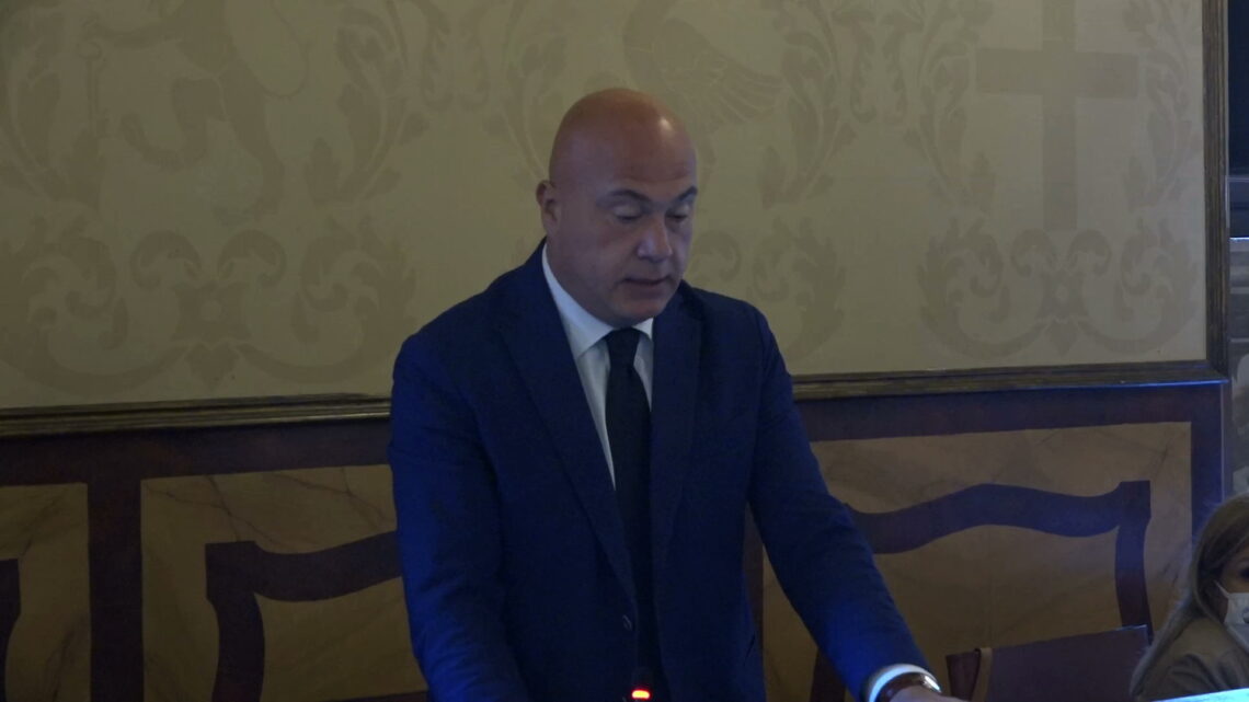 INTERROGAZIONE SULLA IMPLEMENTAZIONE PUNTI DI RACCOLTA DI VETRO E PLASTICA