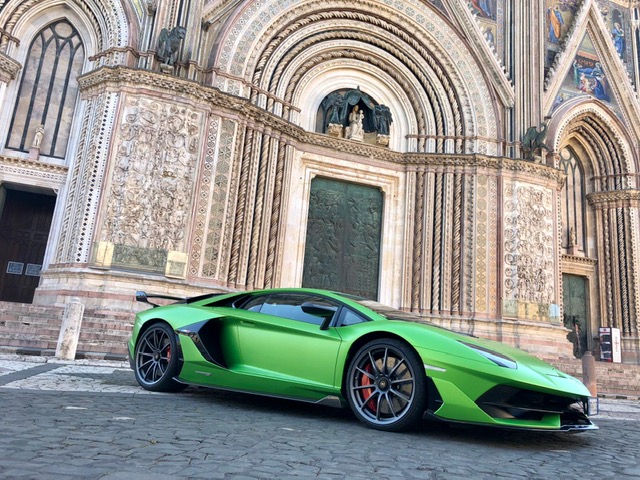 ORVIETO PROTAGONISTA DI “WITH ITALY, FOR ITALY – 21 VIEWS FOR A NEW DRIVE”, PROGETTO FOTOGRAFICO DI AUTOMOBILI LAMBORGHINI PER CELEBRARE LE BELLEZZE D’ITALIA