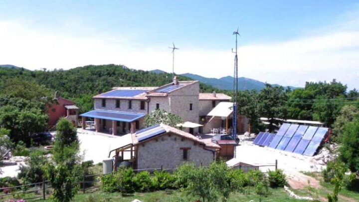 IL TOUR DELL’ARENA ESTIVA DI OLTRE IL VISIBILE FA TAPPA AL PARCO DELL’ENERGIA RINNOVABILE