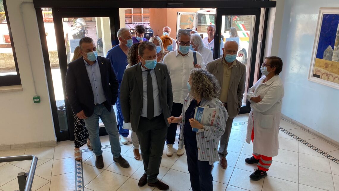 VISITA DELL’ASSESSORE COLETTO ALL’OSPEDALE DI ASSISI  L’ASSESSORE PAGGI: “DEVE RESTARE UNA STRUTTURA DI QUALITA’”