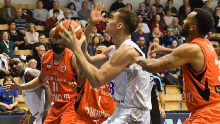 BASKET TODI, SODDISFAZIONE PER L’ARRIVO DELL’UNGHERESE PERINGER BALAZS. LE PAROLE DELL’AD FRANCESCO CHINEA E DI COACH OLIVIERI