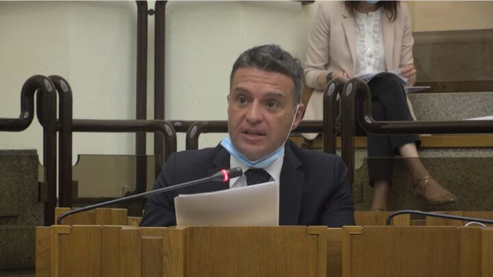 “GIORNATA INTERNAZIONALE DELLE OSTETRICHE, HO SOLLECITATO LA REGIONE AD ATTUARE RICETTARIO ROSA E MODELLO CARE OSTETRICA” – FORA (PATTO CIVICO) ANNUNCIA INTERROGAZIONE