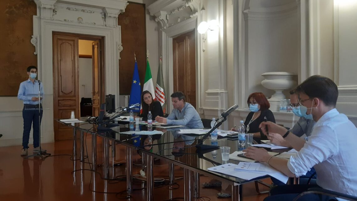 DIRITTO ALLO STUDIO: “DA ASSOCIAZIONI STUDENTESCHE E CGIL UMBRIA PROPOSTE PER LA SICUREZZA SOCIALE” – AUDIZIONE IN TERZA COMMISSIONE