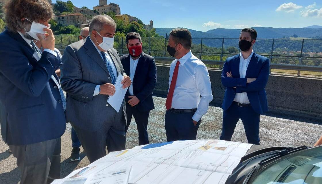 INFRASTRUTTURE: “VIADOTTO MONTORO, TERNI-RIETI E RADDOPPIO BINARIO UNICO ROMA-ANCONA. L’UMBRIA SUI TAVOLI DEL MINISTERO” – NOTA DI DE LUCA (M5S)