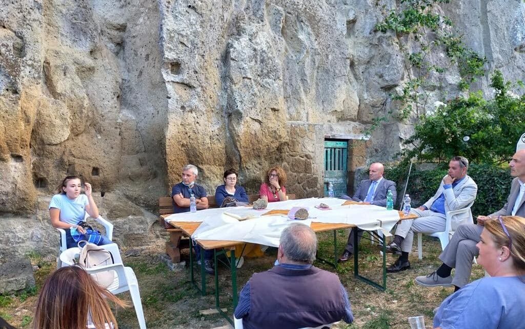 AGE ORVIETO: “PROGETTI E AZIONI CONTRO IL DISAGIO GIOVANILE”. IN RETE ASSOCIAZIONI, FORZE DELL’ORDINE E ISTITUZIONI