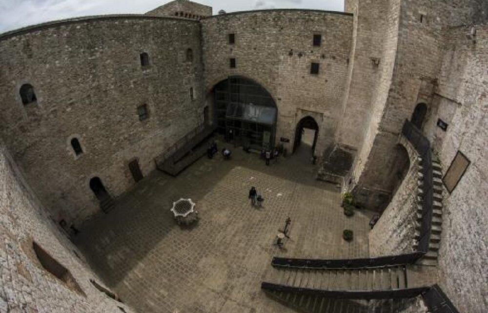 NARNI, NUOVO GESTORE MUSEO E ROCCA ALBORNOZ, LUCARELLI: “IN CAPITOLATO PREVISTA CLAUSOLA SALVAGUARDIA POSTI LAVORO”