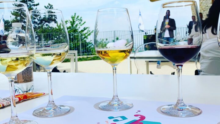 L’ENOTURISMO ITALIANO RIPARTE DA MONTEFALCO (PERUGIA)  SUCCESSO DI PUBBLICO E PARTECIPAZIONE   PER “ABBINAMENTI MONTEFALCO”,   L’EVENTO CHE CELEBRA IL MATRIMONIO PERFETTO   TRA VINO, CIBO, ARTE E MUSICA