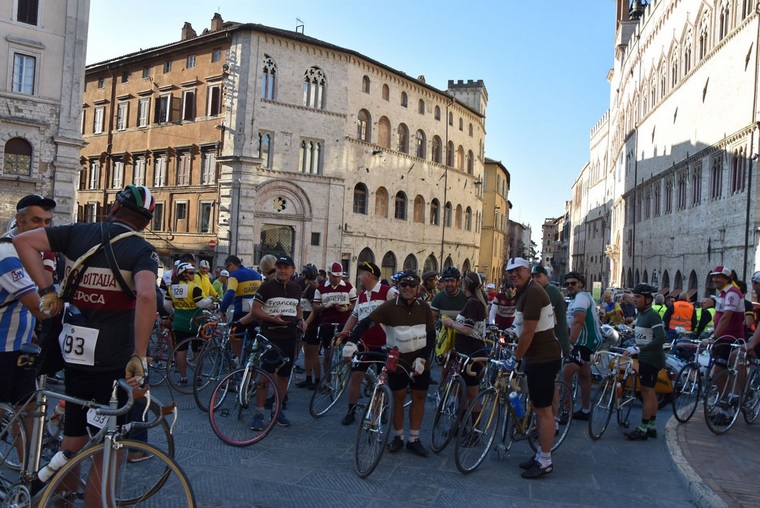 TORNA LA CICLOSTORICA ‘FRANCESCO NEI SENTIERI’ TRA PERUGIA E ASSISI