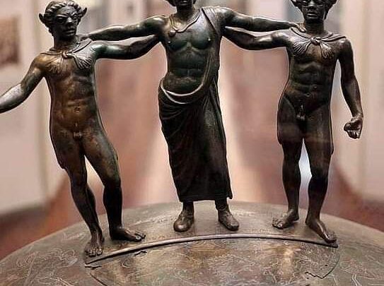 ​TULAR RASNAL. GRAZIE AL SOSTEGNO DELL’ANCI GLI ETRUSCHI NON HANNO PIÙ CONFINI