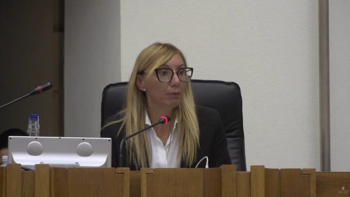 “DA BANDECCHI UN ATTEGGIAMENTO VERGOGNOSO E PRIMITIVO”
