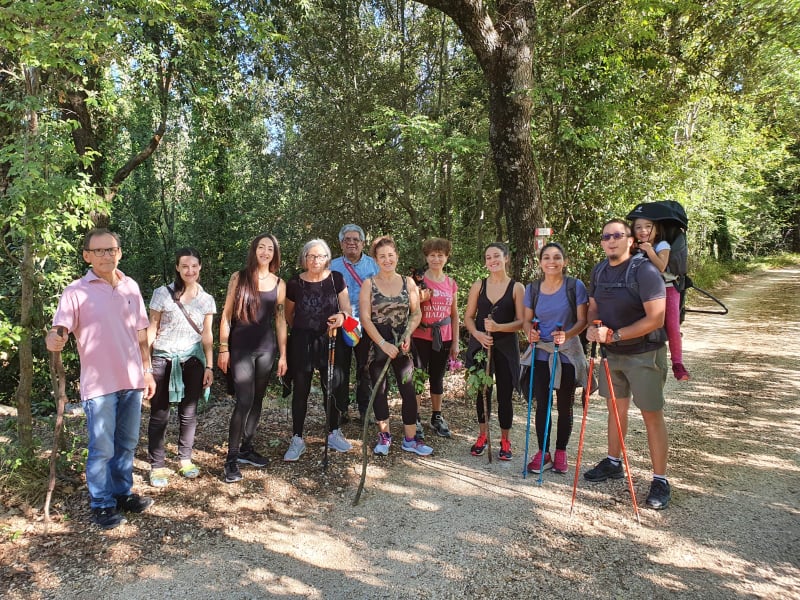 A SCHIFANOIA RESIDENTI E ASSOCIAZIONI IN CAMPO PER LA CURA DEL PICCOLO BORGO  PASSEGGIATE ECOLOGICHE E RESTAURO DI ANGOLI DEL PAESE