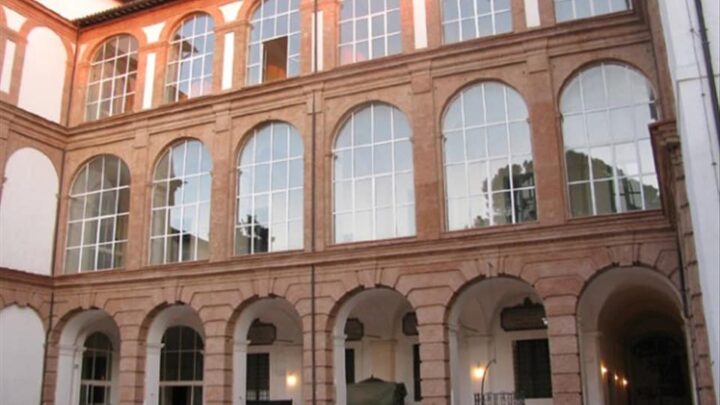CANDIOTTI EXPO & UMBRIA JEWELS  FOLIGNO, 28 E 29 NOVEMBRE 2020    RINVIATA DI UN MESE LA DUE GIORNI, CHE ERA PREVISTA IL 24 E 25 OTTOBRE A PALAZZO CANDIOTTI DI FOLIGNO,  IN OTTEMPERANZA AL DPCM DEL 18 OTTOBRE CHE PREVEDE  LO STOP DELLE FIERE A CARATTERE LOCALE.