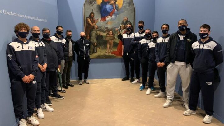LA LUCKY WIND FOLIGNO RICEVUTA DALLE ISTITUZIONI CITTADINE A PALAZZO TRINCI