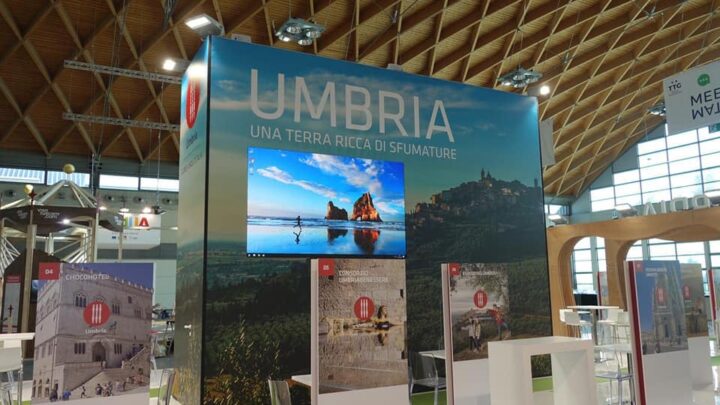 L’UMBRIA CHE VUOLE RESISTERE ED AFFRONTARE LE SFIDE ECONOMICHE RIPARTE DALLA FIERA TTG DI RIMINI