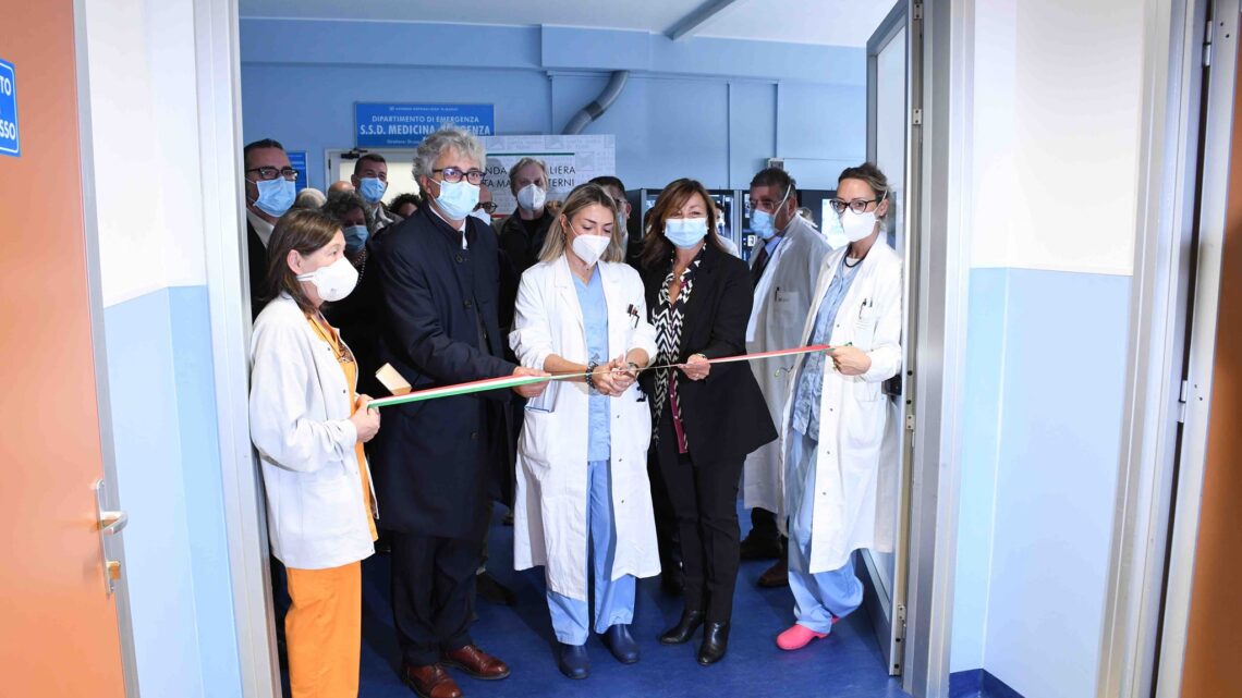 SANITÀ, PRESIDENTE TESEI E RETTORE UNIVERSITÀ PERUGIA VISITANO OSPEDALE DI TERNI, INAUGURATA NUOVA SEDE ONCOEMATOLOGIA