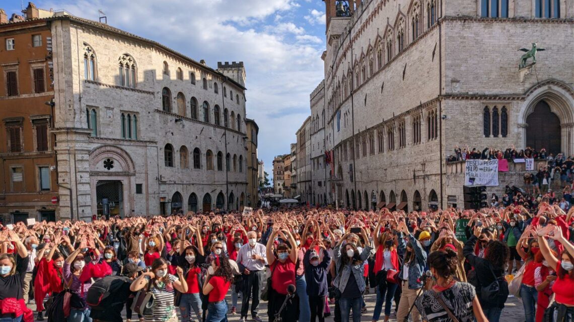 ORVIETO 25 NOVEMBRE CONTRO LA VIOLENZA SULLE DONNE. UN GRIDO PER LE DONNE CHE PIÙ NON HANNO VOCE