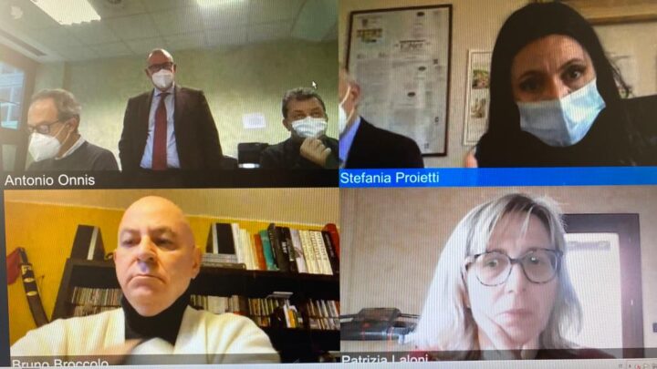 COVID, PIU’ GUARITI RISPETTO AI POSITIVI  SALGONO A UNDICI  LE VITTIME  INVIATE QUASI 60 MILA MASCHERINE AGLI ULTRA 65 ENNI  IL PUNTO DELLA PANDEMIA IN UNA VIDECONFERENZA  CON I VERTICI DELLA SANITA’ REGIONALE