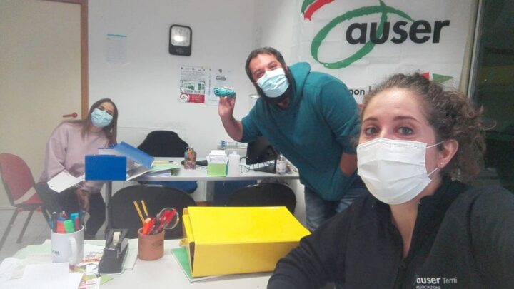SPESA, FARMACI E SUPPORTO PSICOLOGICO PER GLI ANZIANI DELLA CITTÀ  AUSER TERNI:“RICHIESTE IN AUMENTO MA NESSUNO RIMARRÀ SOLO”