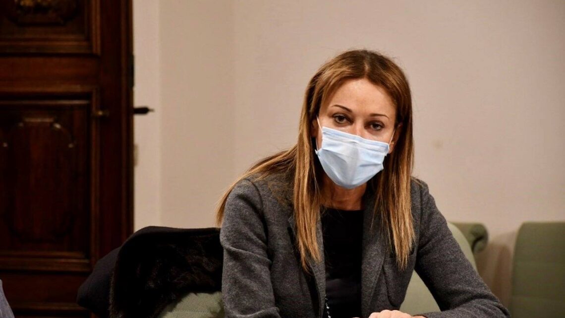 ISTRUZIONE, AGABITI: 4 MLN DI EURO PER BORSE DI STUDIO STRAORDINARIE