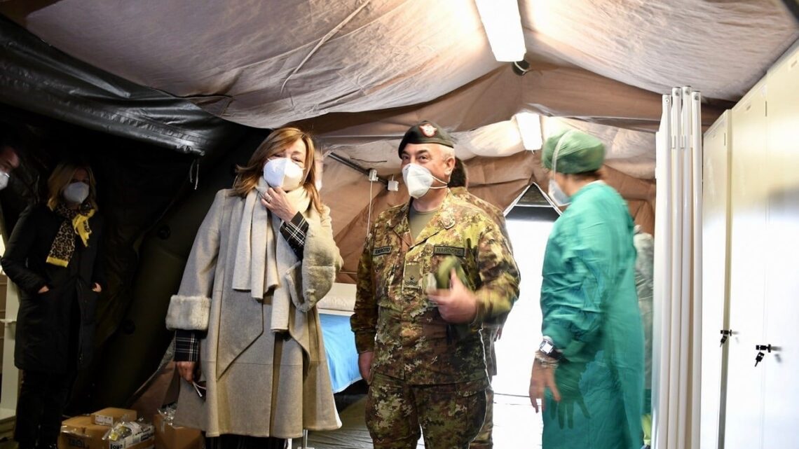 CORONAVIRUS: TEAM SANITARIO ESERCITO SUPPORTA MEDICI UMBRI NELLA CAMPAGNA VACCINALE DI SOGGETTI FRAGILI E VULNERABILI E OVER 80