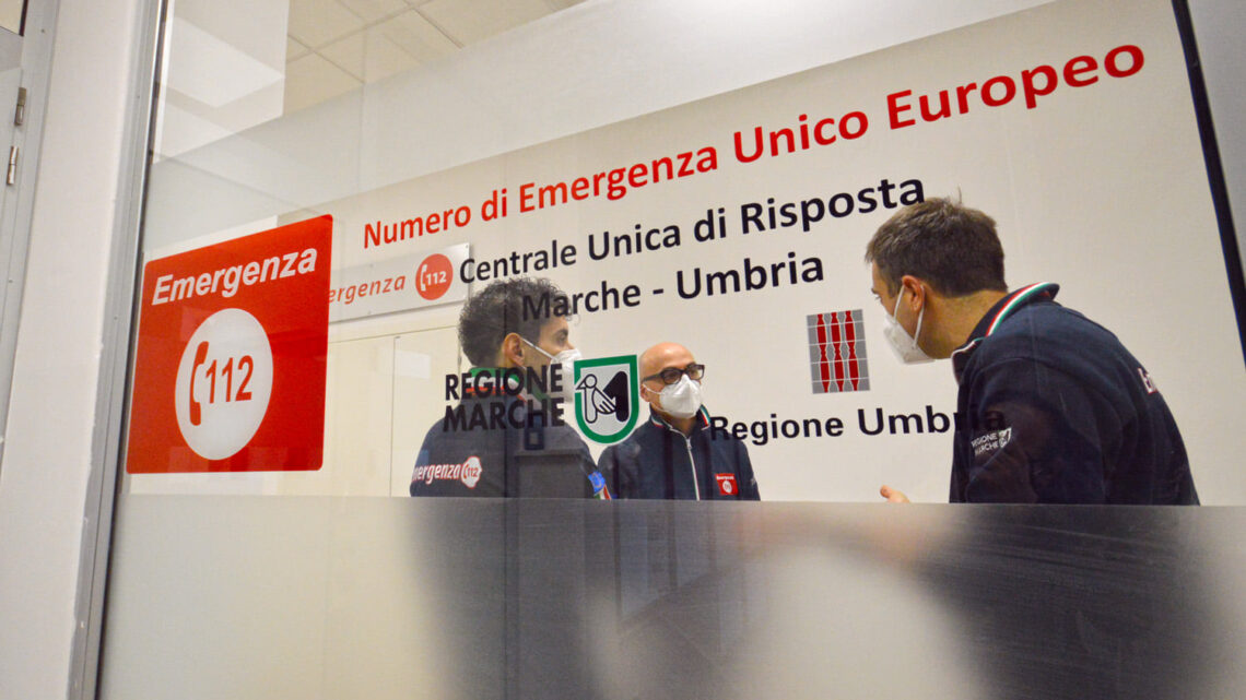 SICUREZZA, PARTE NELLE MARCHE E IN UMBRIA IL NUMERO UNICO 112; PRESIDENTE TESEI: “OTTIMO PROGETTO NATO DA UNA SOLIDA E LEALE COLLABORAZIONE”;COLETTO: “PASSO IN AVANTI PER I CITTADINI”