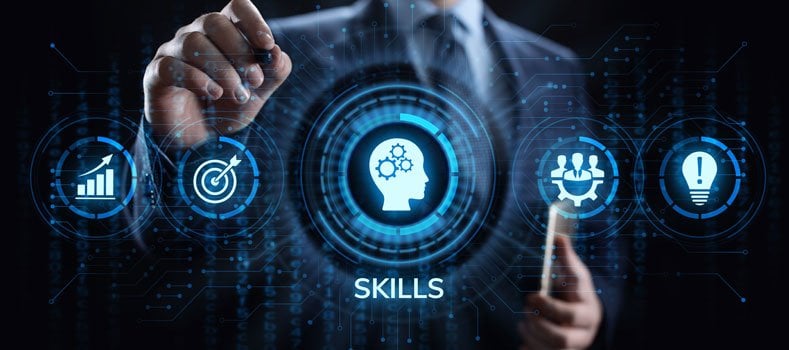 AVVISO UPGRADE, PIANI FORMATIVI PER LO SVILUPPO DELLE COMPETENZE DIGITALI. ASSESSORE FIORONI: PER LA PRIMA VOLTA AVVISO ESCLUSIVAMENTE RIVOLTO A FORMAZIONE IN COMPETENZE ESSENZIALI PER LO SVILUPPO DELL’UMBRIA