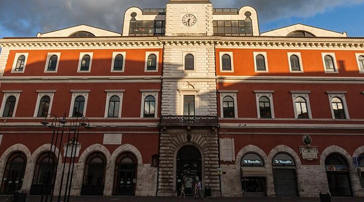 LIBRI E DVD DELLA BIBLIOTECA ARRIVANO A DOMICILIO GRAZIE AI VOLONTARI DEL CESVOL  VIA AL PROGETTO “LA BCT A CASA TUA”