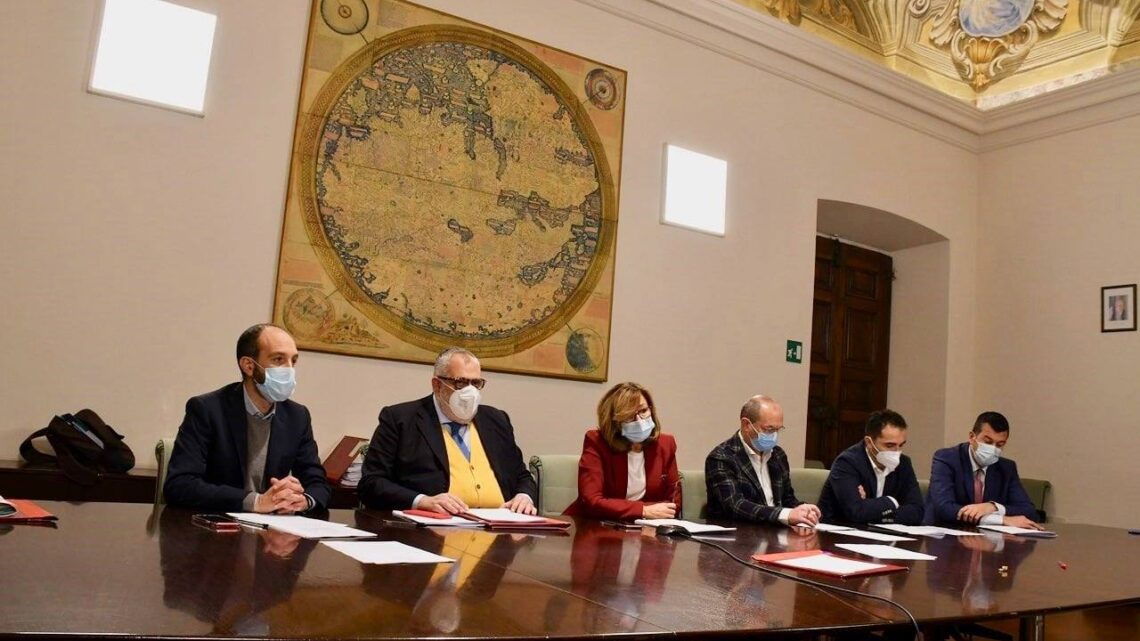 SOCIETÀ PARTECIPATE REGIONALI, DA GIUNTA REGIONALE VIA AL PROCESSO DI FUSIONE FRA UMBRIA DIGITALE E UMBRIA SALUTE E SERVIZI
