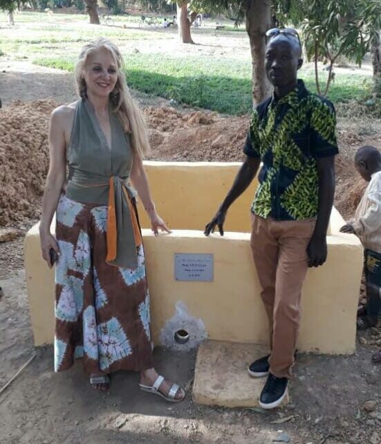 RADICI D’AMORE ONLUS:  DA AMELIA 28 POZZI PER L’AFRICA E GLI INCONTRI A DISTANZA TRA ALUNNI E STUDENTI