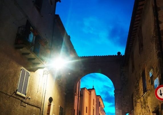 CASTEL VISCARDO, RINNOVATO PARCO LUCI PUBBLICHE PER RISPARMIO ENERGETICO E ABBELLIMENTO BENI STORICO-ARCHITETTONICI