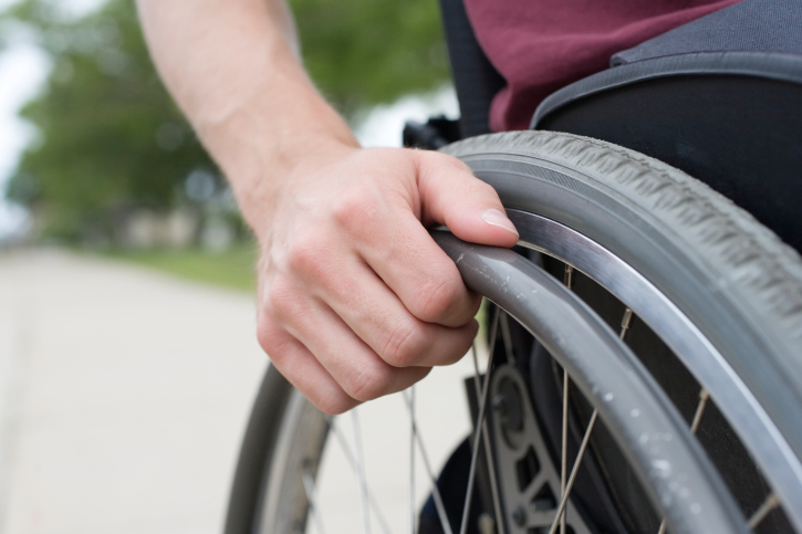 TAMPONI E VACCINI ALLE PERSONE CON DISABILITÀ:  FISH E FAND UMBRIA CHIEDONO UN INCONTRO AL COMMISSARIO PER L’EMERGENZA COVID