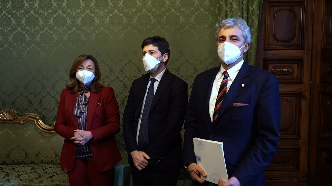 MINISTRO SALUTE SPERANZA IN REGIONE: LAVORO UMBRO SULLE VARIANTI PARTICOLARMENTE PREZIOSO. NOI ACCANTO ALLA REGIONE. PRESIDENTE TESEI: VACCINI E SOSTEGNO A IMPRESE E FAMIGLIE. RETTORE OLIVIERO: GUARDARE AL FUTURO DELLA SANITÀ UMBRA