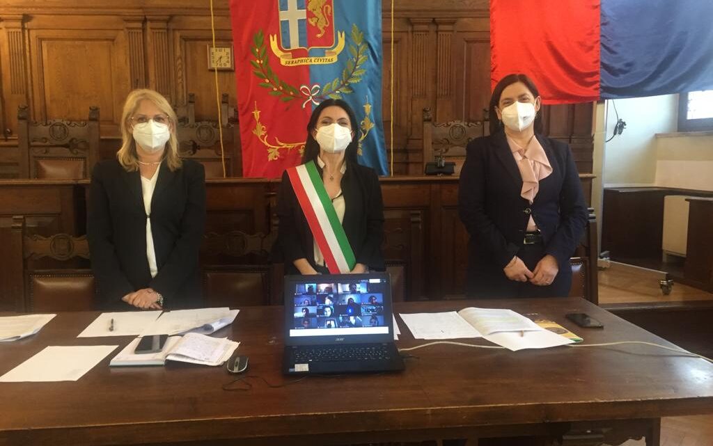 CONSIGLIO COMUNALE RAGAZZI E RAGAZZE  ARIANNA TORDONI E’ ELETTA SINDACO