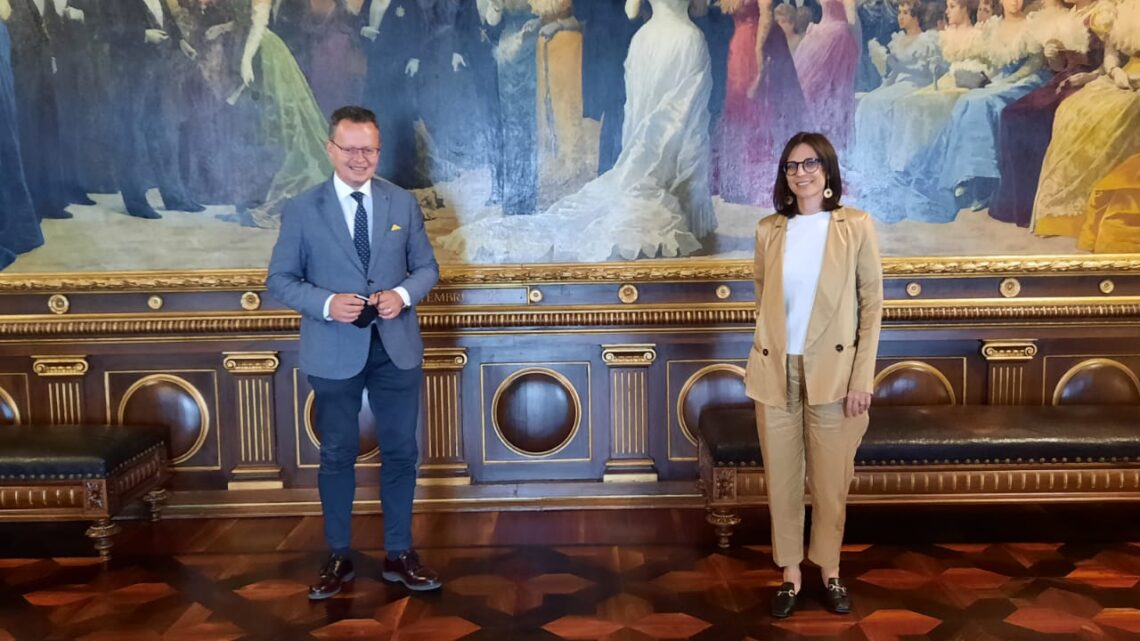 ASSESSORE MORRONI INCONTRA PRESIDENTE FONDAZIONE CASSA RISPARMIO PERUGIA CRISTINA COLAIACOVO: AL CENTRO INIZIATIVE CHE GUARDANO ALLO SVILUPPO DEL COMPARTO AGROALIMENTARE, POSTE LE BASI PER POSITIVA COLLABORAZIONE