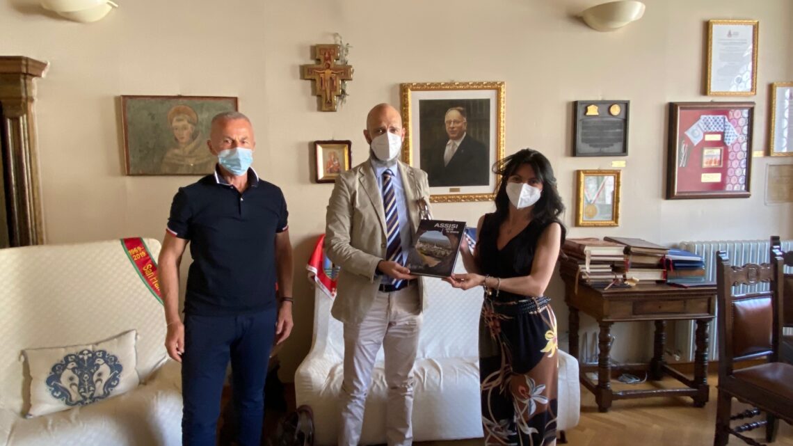 RICEVUTO IN COMUNE  IL PRESIDENTE DELL’AVIS COSTA