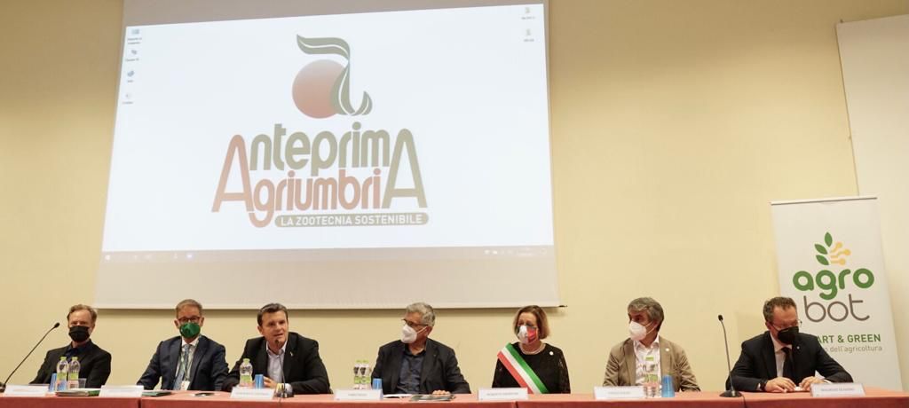 AGRIUMBRIA 2021 SI È APERTO CON IL CONVEGNO DI CONFAGRICOLTURA UMBRIA: TRANSIZIONE ECOLOGICA COME OPPORTUNITÀ, SOSTENIBILITÀ ECONOMICA E SOCIALE, AGRICOLTURA E AGRICOLTORI COME SOGGETTI  PIÙ VOCATI ALLA TUTELA DEL TERRITORIO E DELL’AMBIENTE SONO STATI I PRINCIPALI TEMI CON INTERVENTI ANCHE DEL SOTTOSEGRETARIO ALLE POLITICHE AGRICOLE CENTINAIO E L’ASSESSORE REGIONALE MORRONI.
